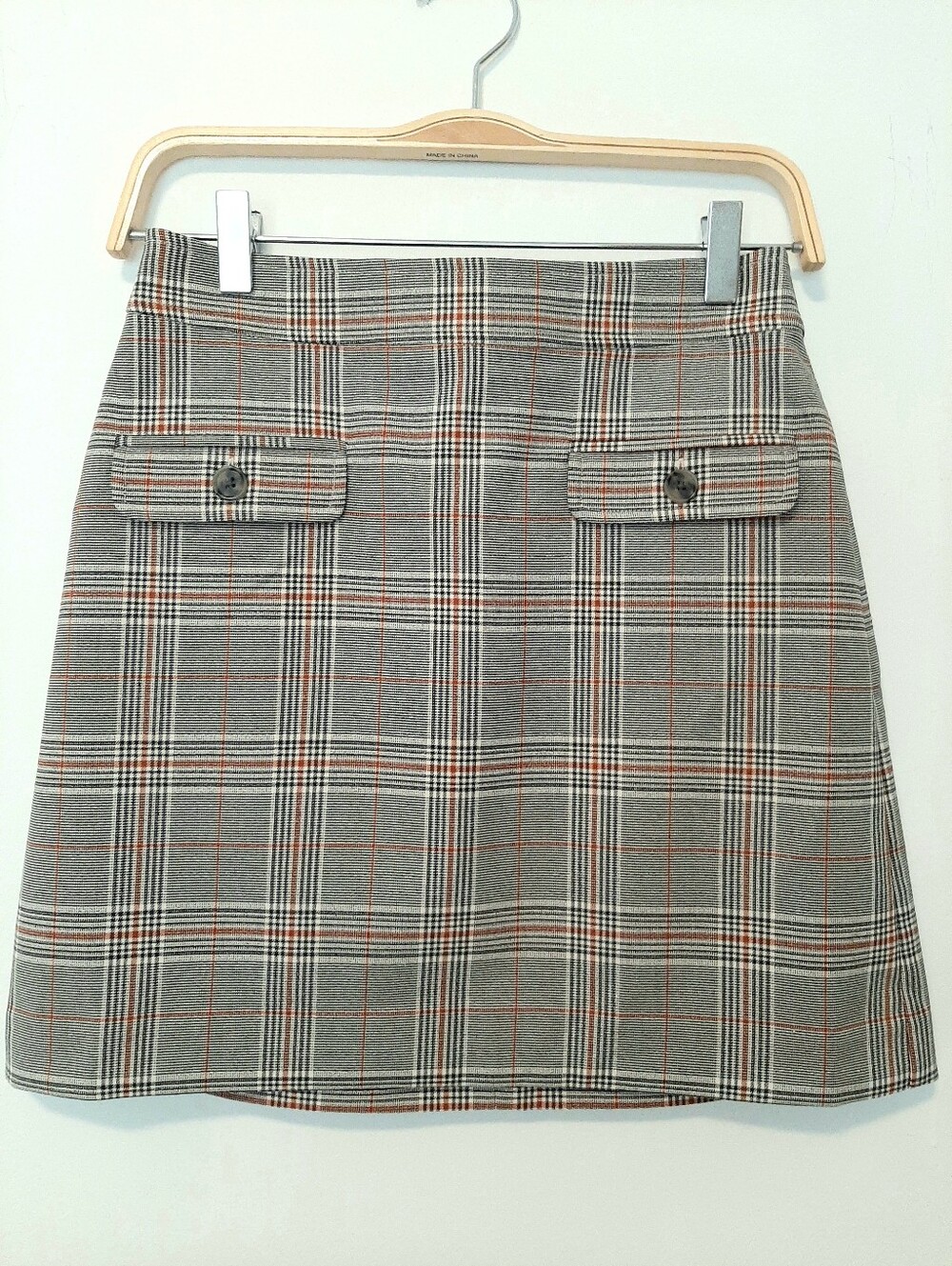 Loft Dark Academia Quiet Luxury Minimalist Fall Plaid Mini Skirt Pocket Detail